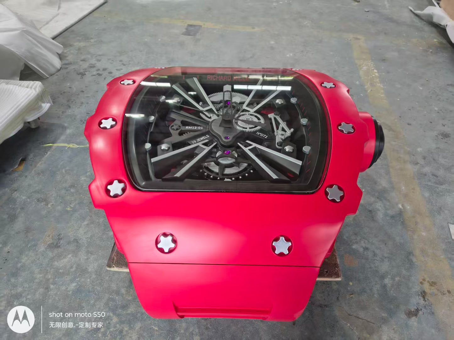 RM Red Watch Table