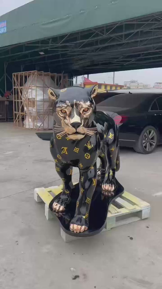 Swarovski effect big diamond Leopard 2